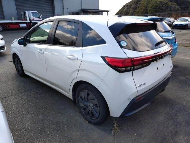 
								Nissan Note full									