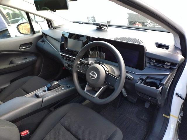 
								Nissan Note full									