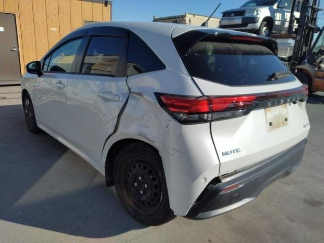 
								Nissan Note full									