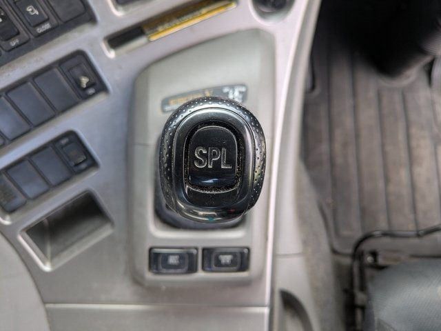 
								Nissan UD full									