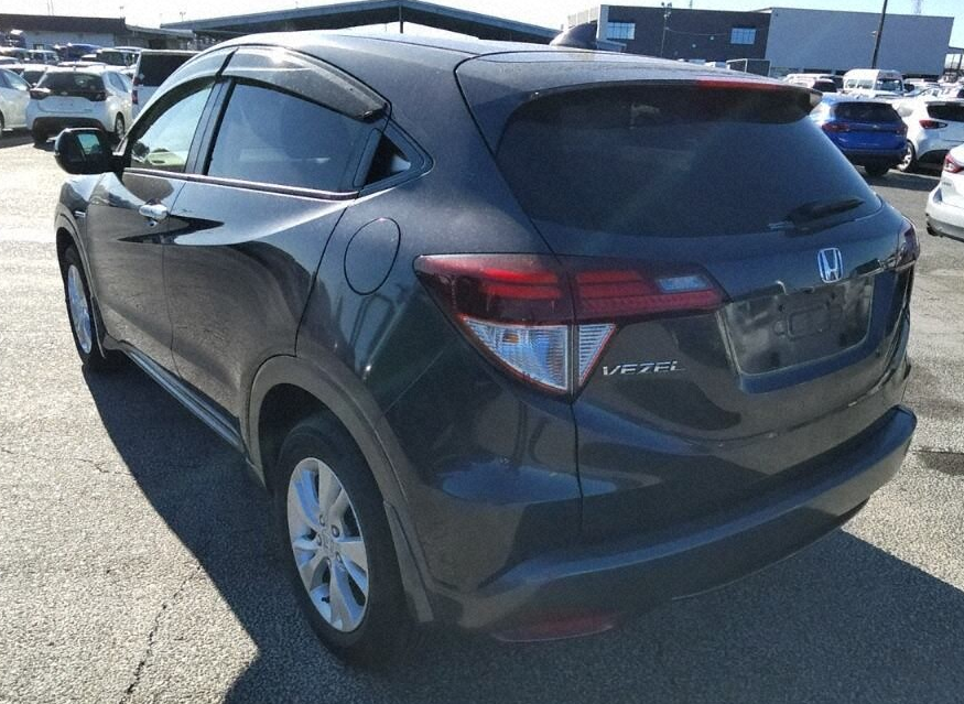 
								Honda Vezel full									