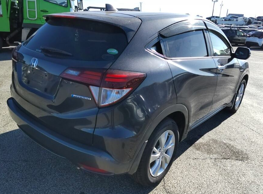 
								Honda Vezel full									