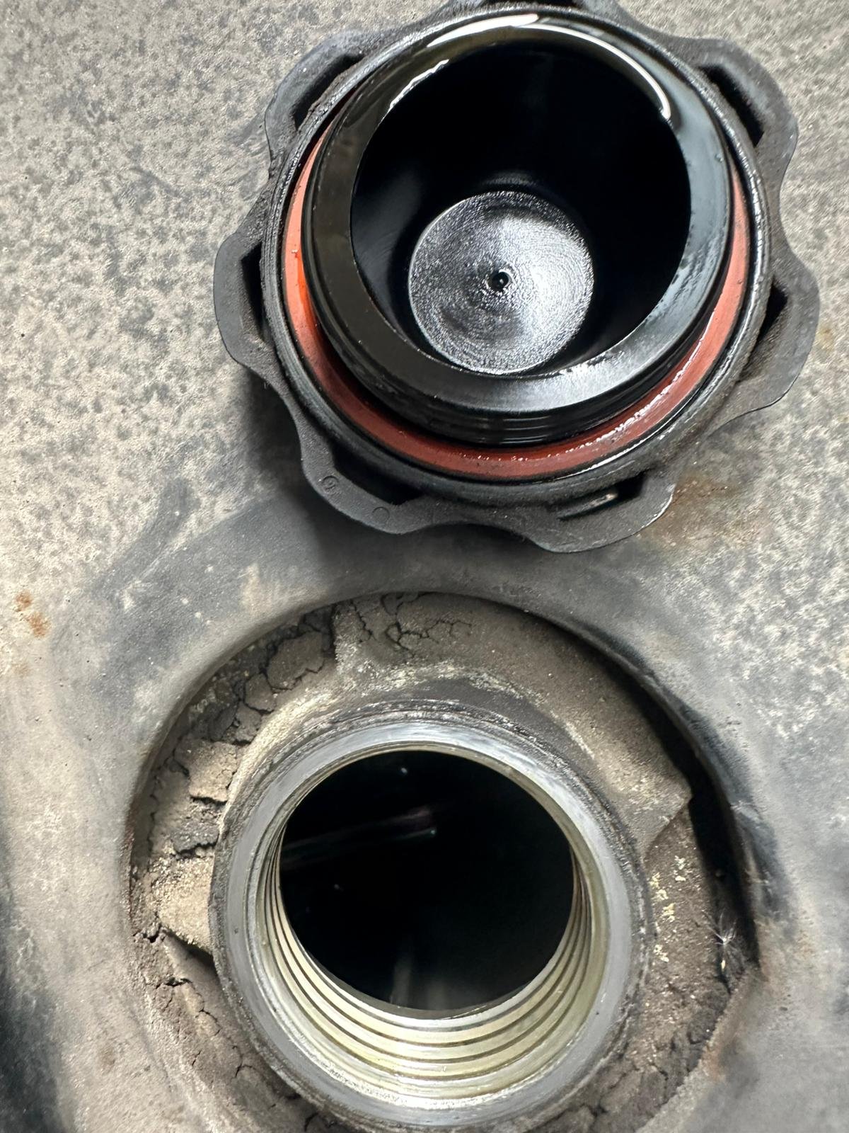 
								Nissan UD full									
