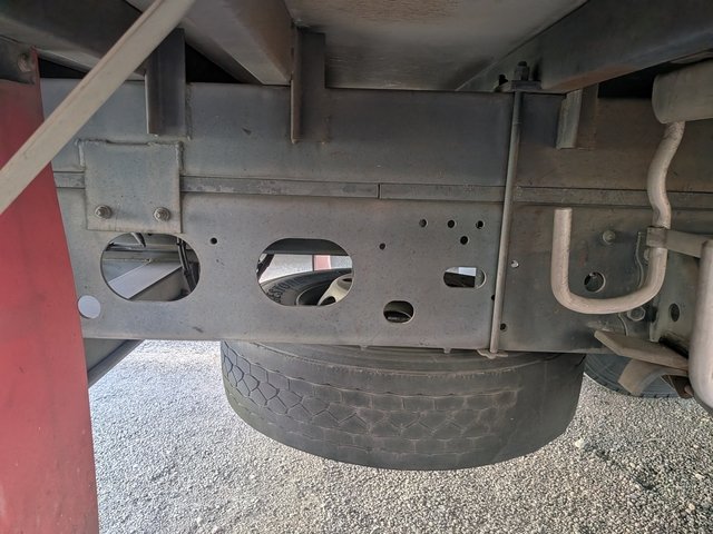 
								Isuzu Forward full									