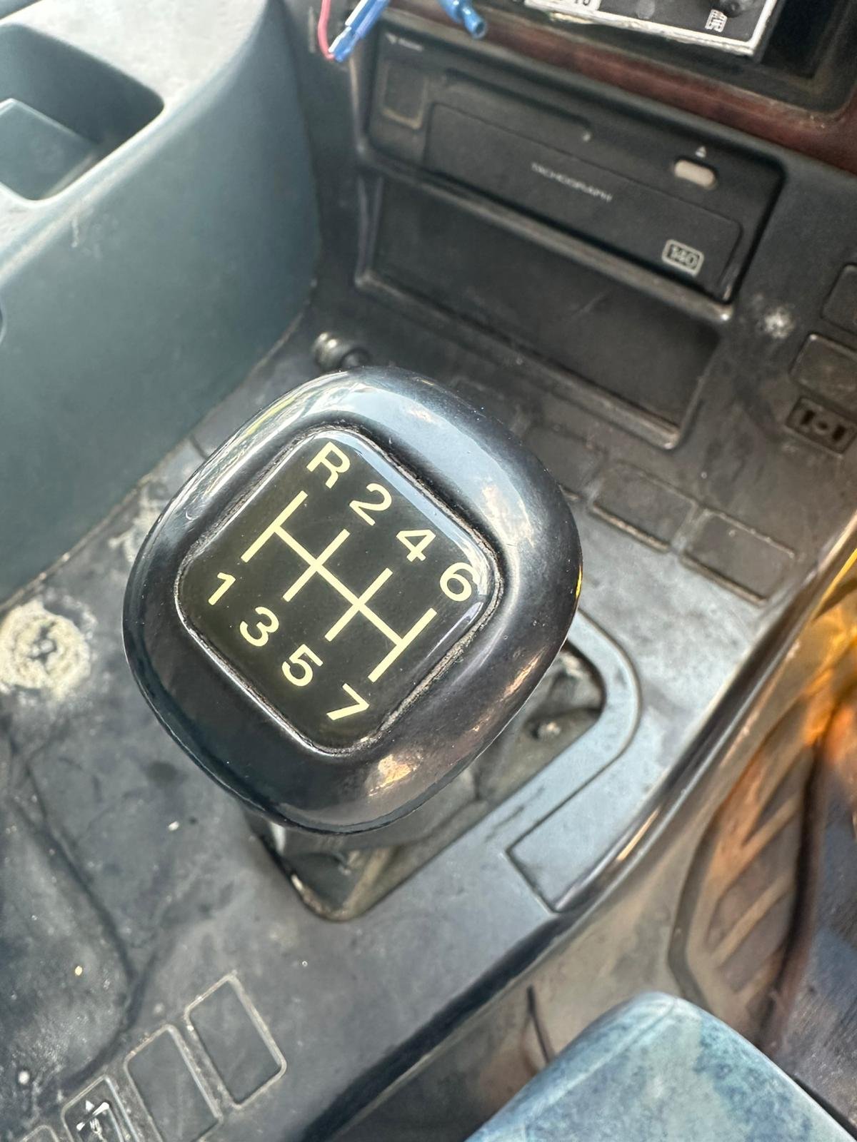 
								Nissan UD full									