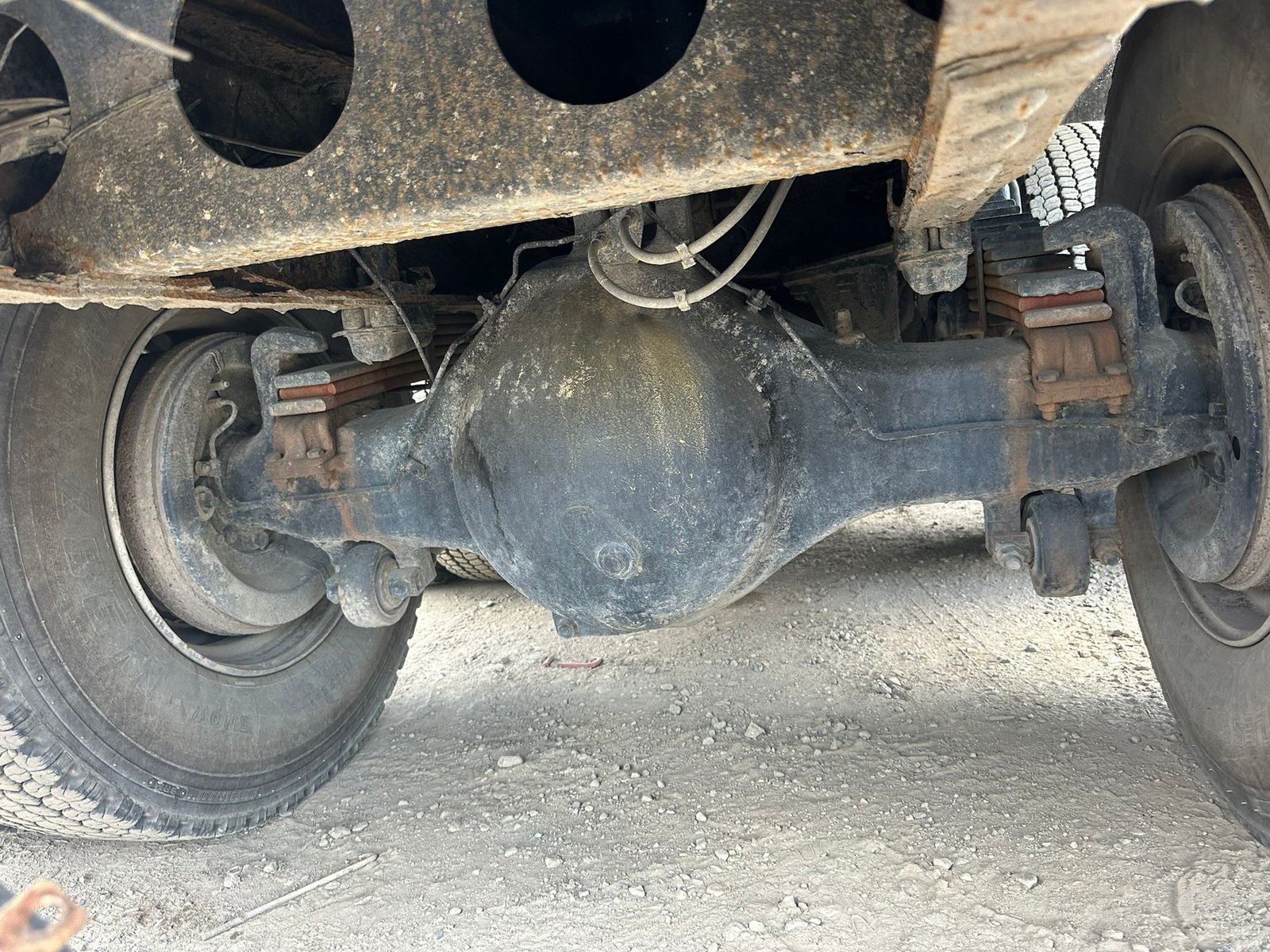
								Hino Profia full									