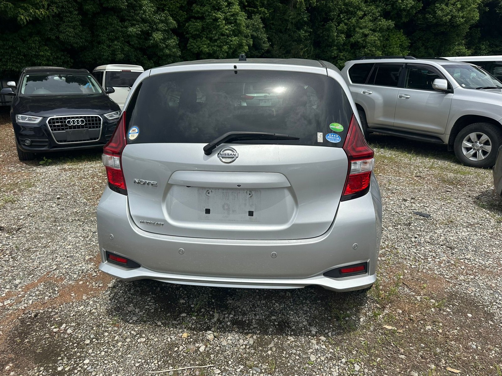 
								Nissan Note full									