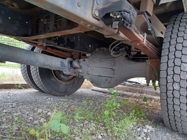 
								Isuzu Forward full									