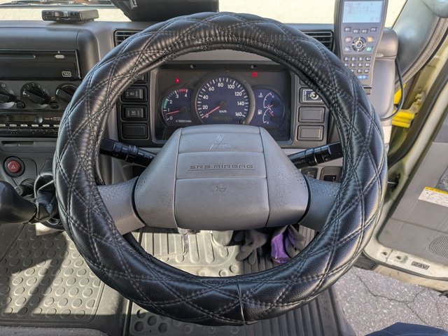 
								Mitsubishi Canter full									