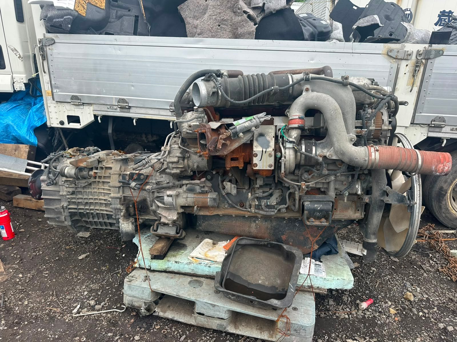 
								Hino Engine full									