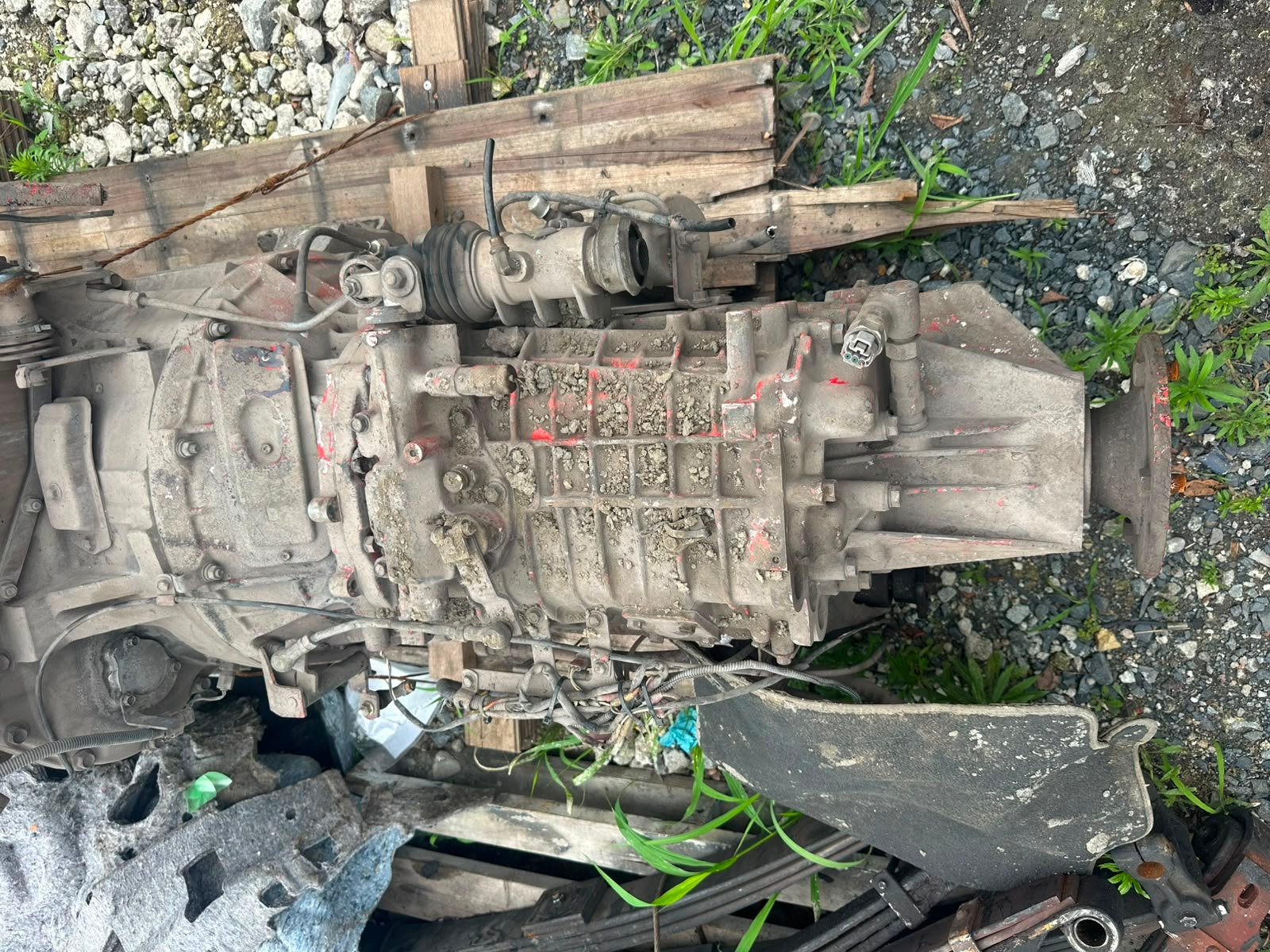 
								Nissan Engine full									