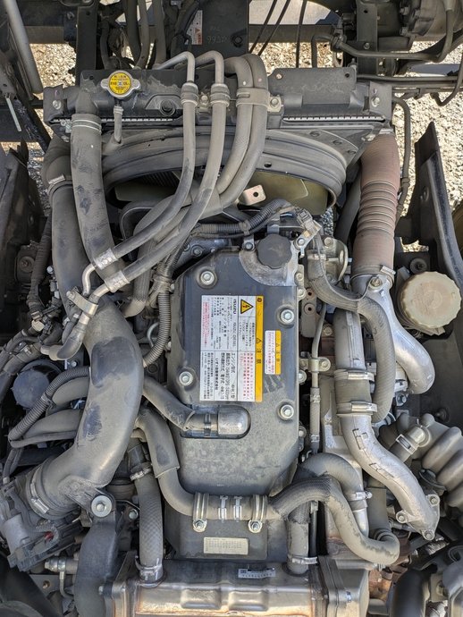 
								Isuzu Forward full									